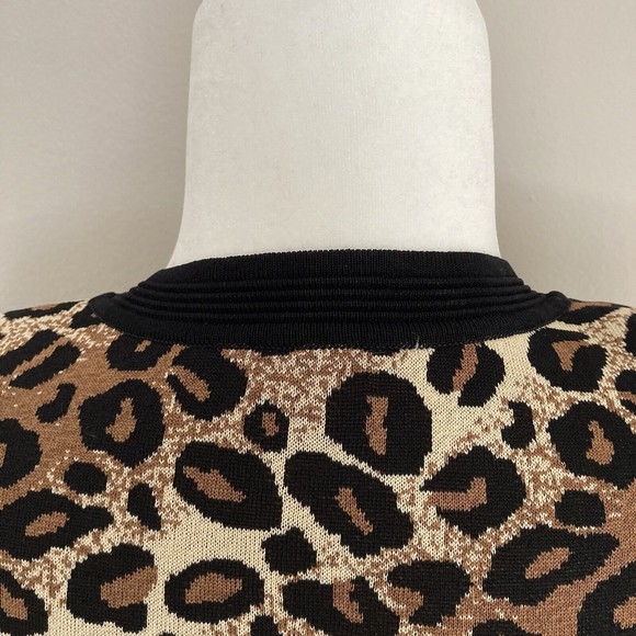 Exclusively Misook Animal Print Full Zip Knit Jacket Size XS Leopard Print - Picture 9 of 12